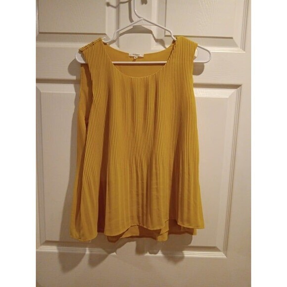 Yellow SIlky Pleione Blouse Size S - Picture 1 of 3